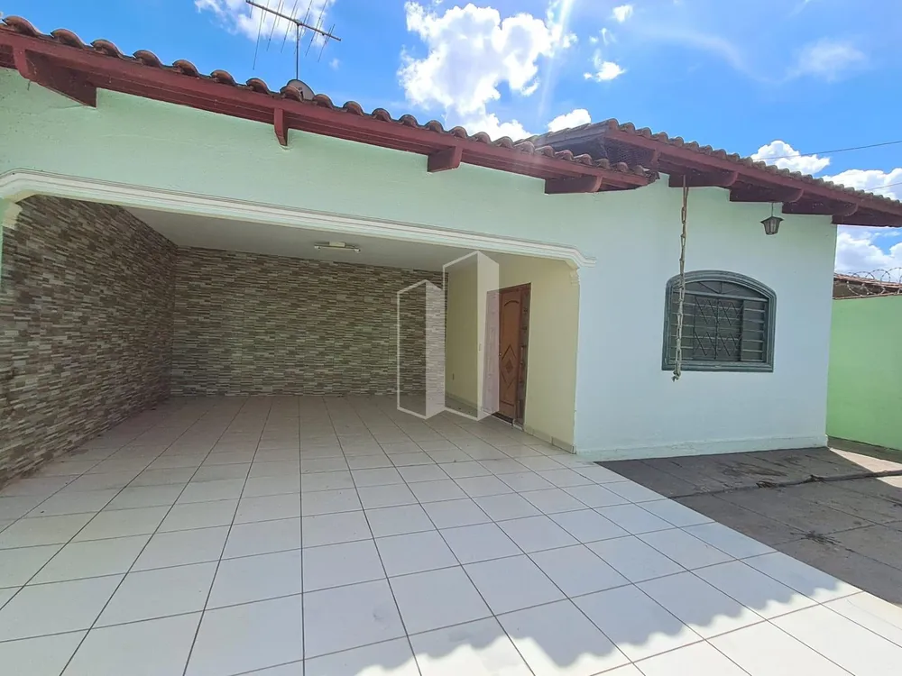 Casa, 3 quartos, 190 m² - Foto 1