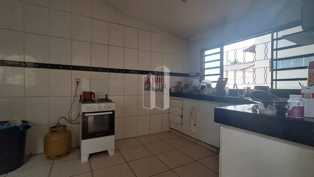 Casa, 5 quartos, 315 m² - Foto 5