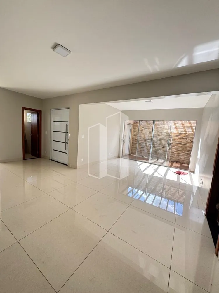 Casa, 4 quartos, 260 m² - Foto 5