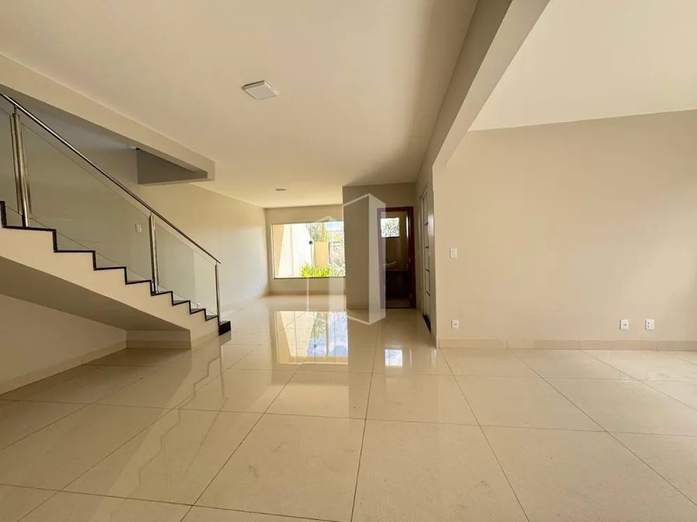 Casa, 4 quartos, 260 m² - Foto 3