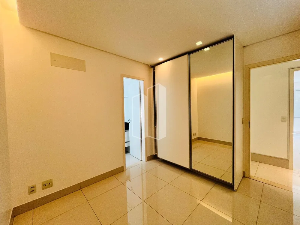 Apartamento, 3 quartos, 130 m² - Foto 3