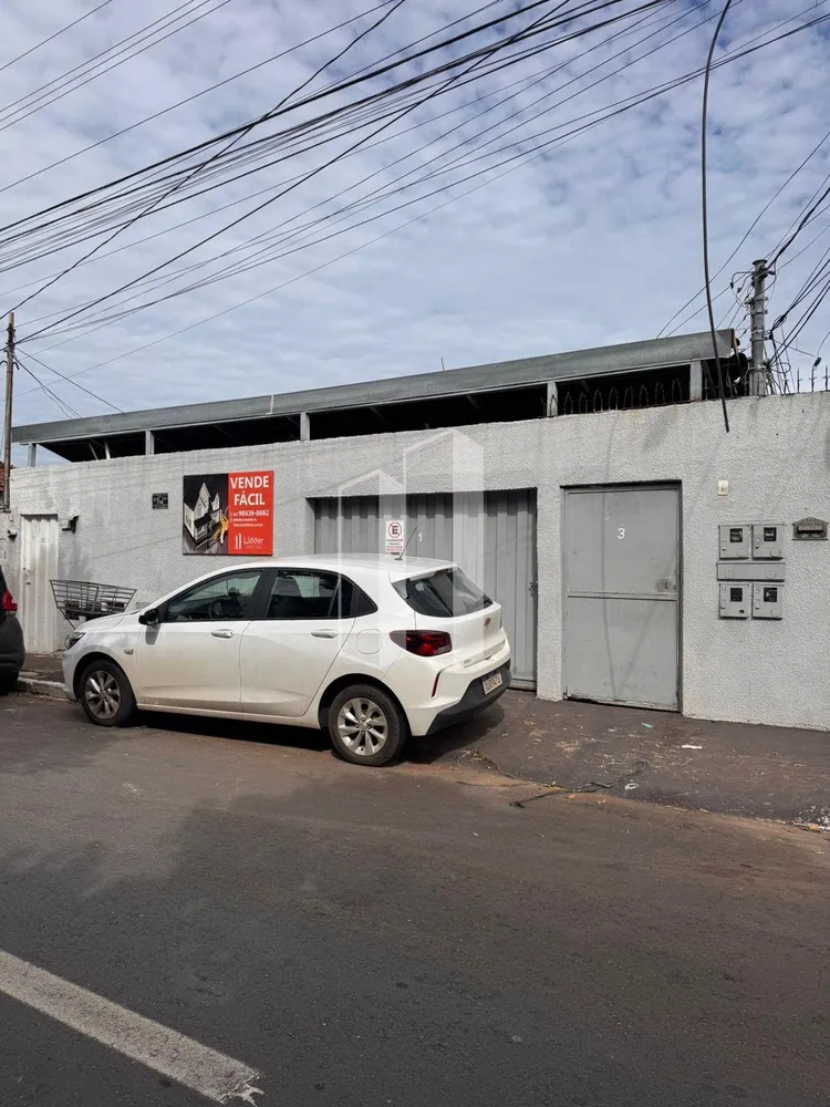 Loteamento e Condomínio, 634 m² - Foto 1