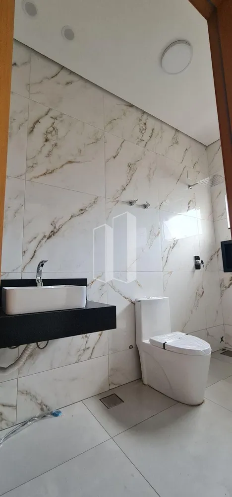 Casa, 3 quartos, 221 m² - Foto 3