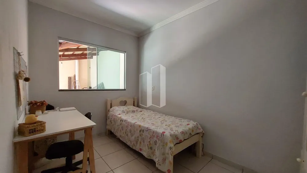 Casa, 3 quartos, 184 m² - Foto 4