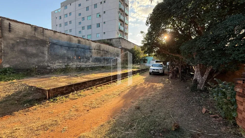 Terreno, 718 m² - Foto 1