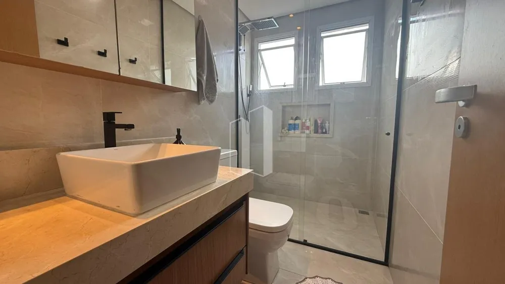 Apartamento, 3 quartos, 130 m² - Foto 1