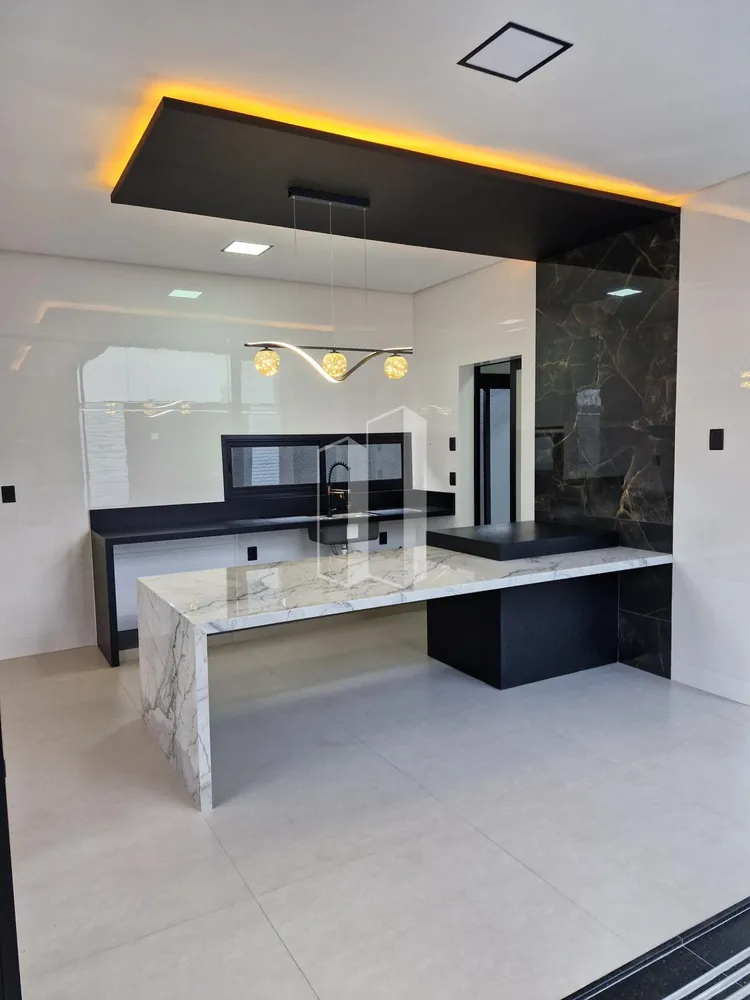 Casa, 4 quartos, 238 m² - Foto 8