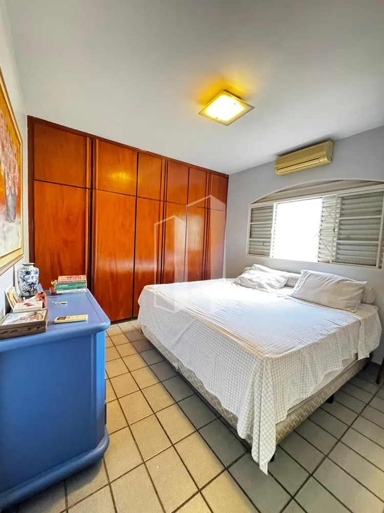 Casa, 4 quartos, 246 m² - Foto 5