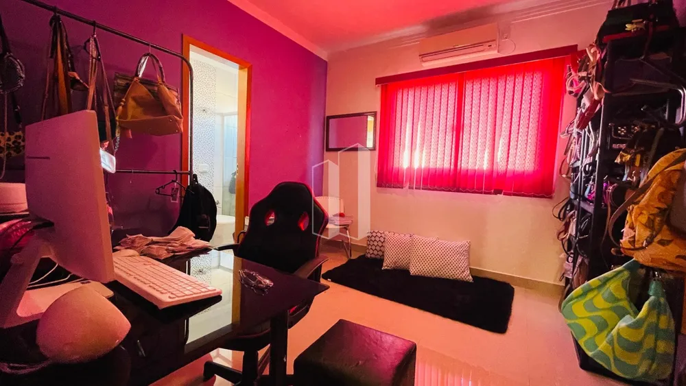 Casa, 4 quartos, 240 m² - Foto 6