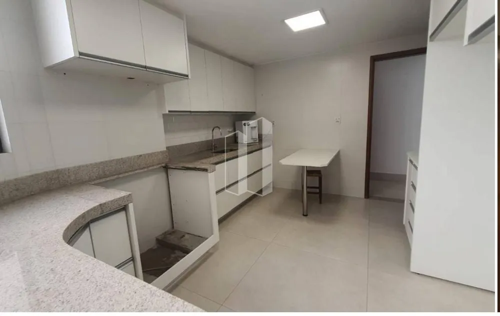 Apartamento, 4 quartos, 209 m² - Foto 8