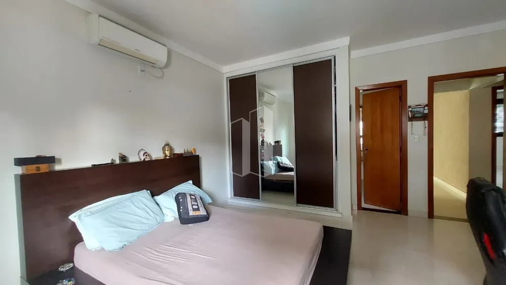 Casa, 4 quartos, 211 m² - Foto 4