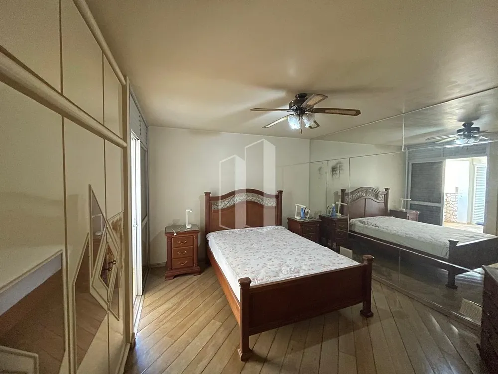Apartamento, 4 quartos, 209 m² - Foto 2