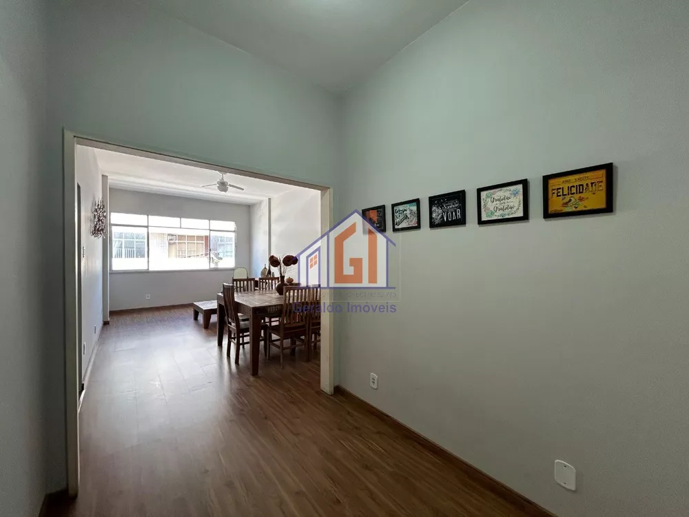 Apartamento à venda com 3 quartos, 120m² - Foto 3