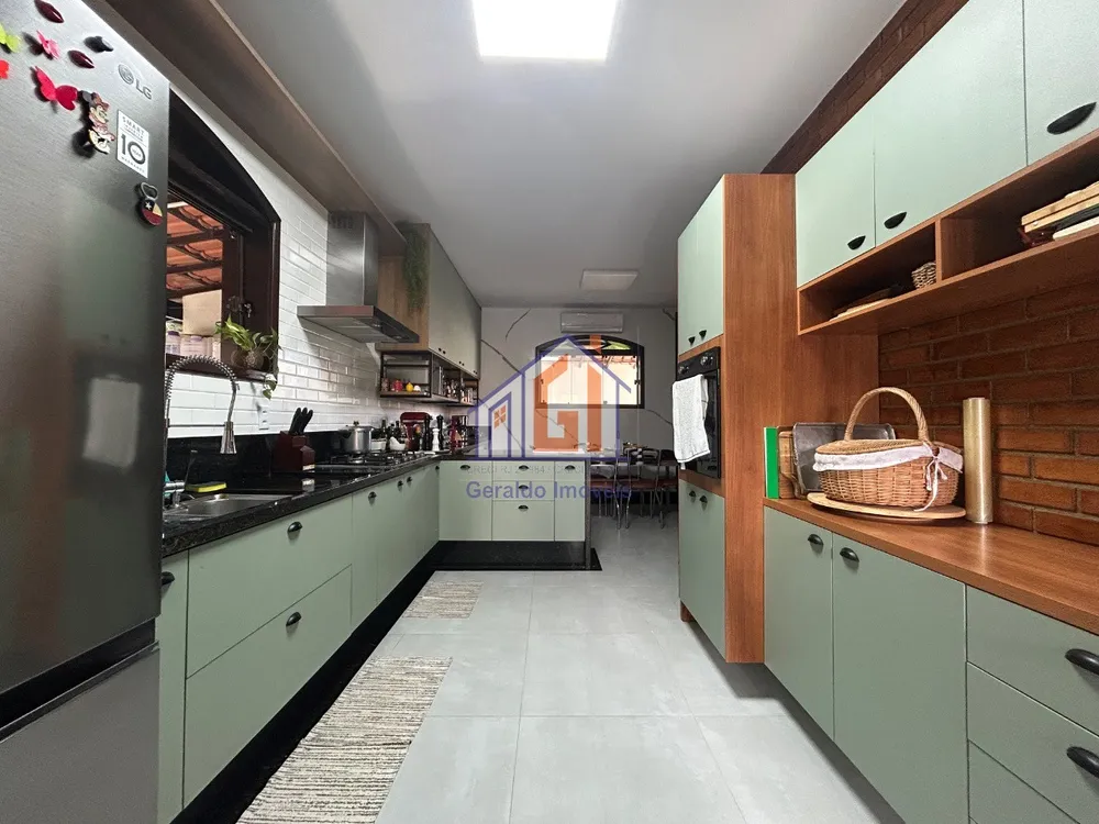 Casa, 5 quartos, 190 m² - Foto 25