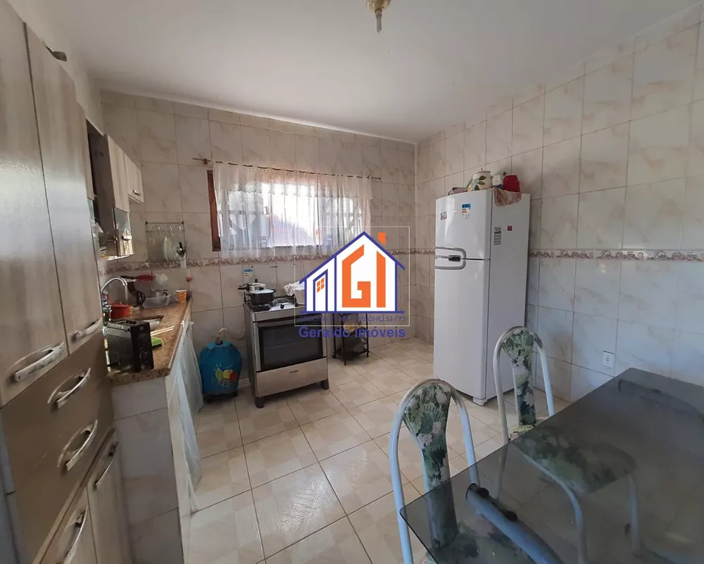 Casa, 5 quartos, 115 m² - Foto 1
