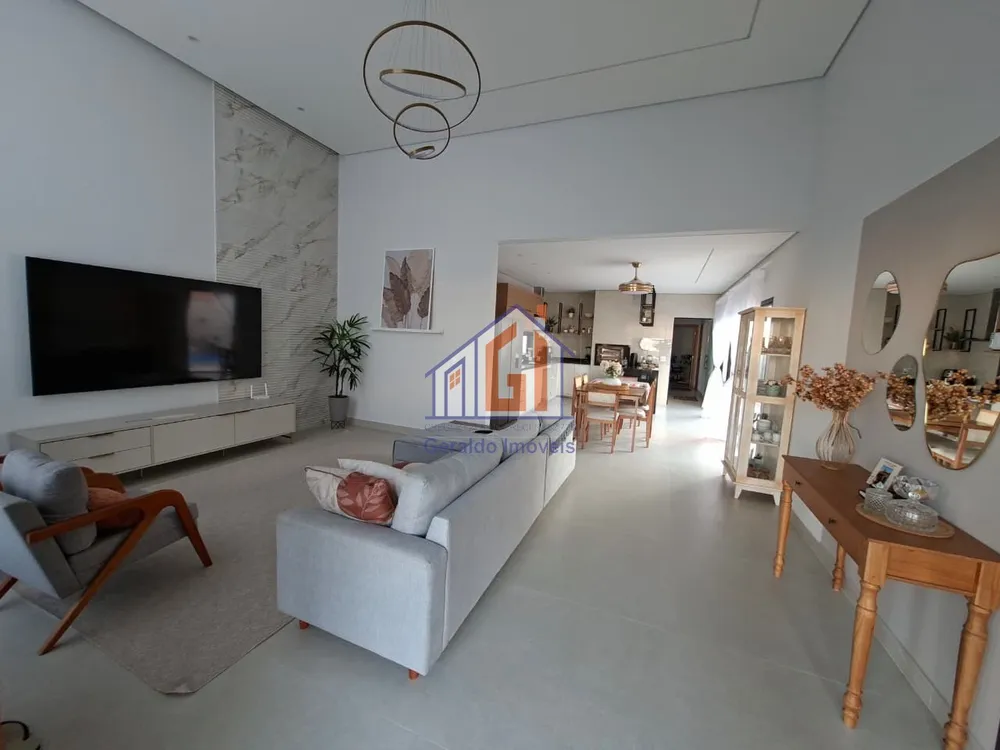 Casa, 3 quartos, 170 m² - Foto 2