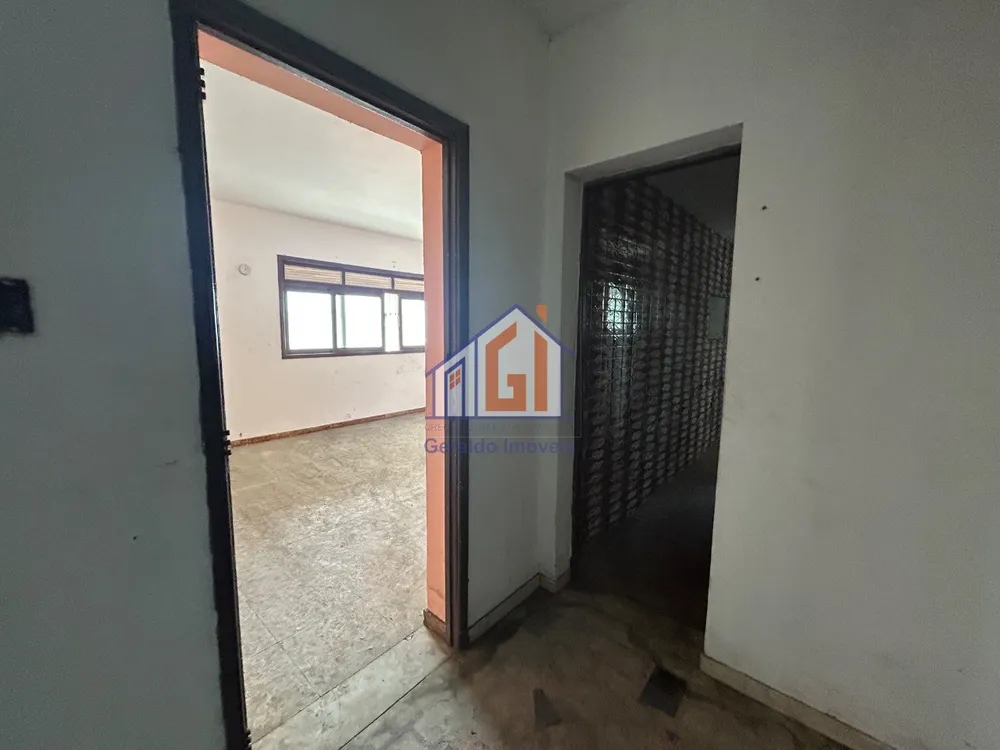Casa, 8 quartos, 600 m² - Foto 23
