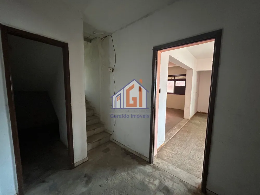 Casa, 8 quartos, 600 m² - Foto 25