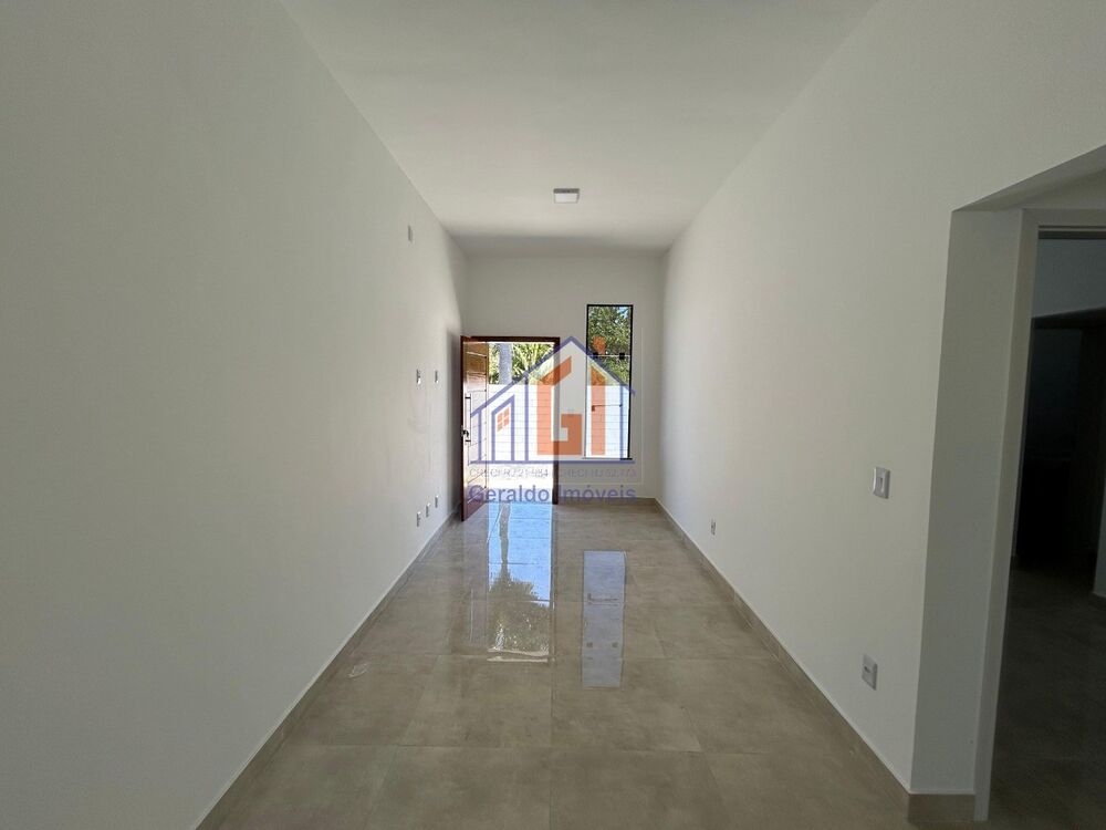 Casa à venda com 2 quartos, 88m² - Foto 5