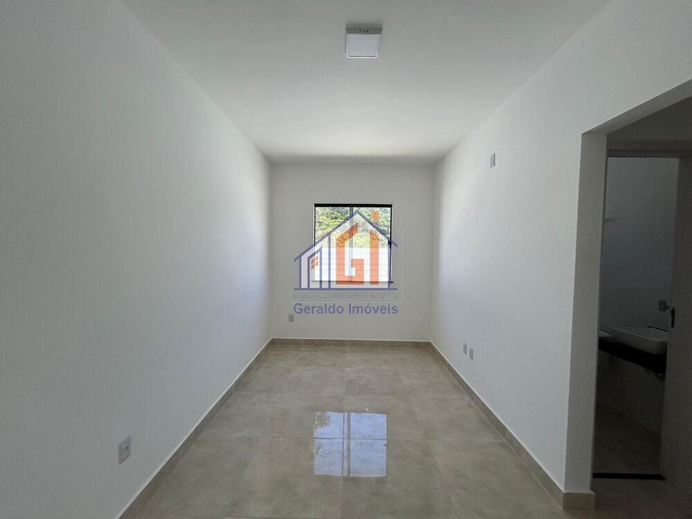 Casa à venda com 2 quartos, 88m² - Foto 10