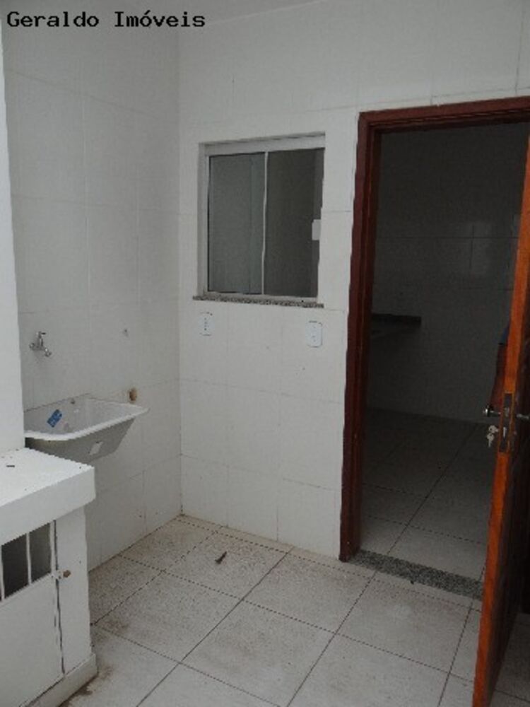 Casa para alugar com 3 quartos, 1m² - Foto 17
