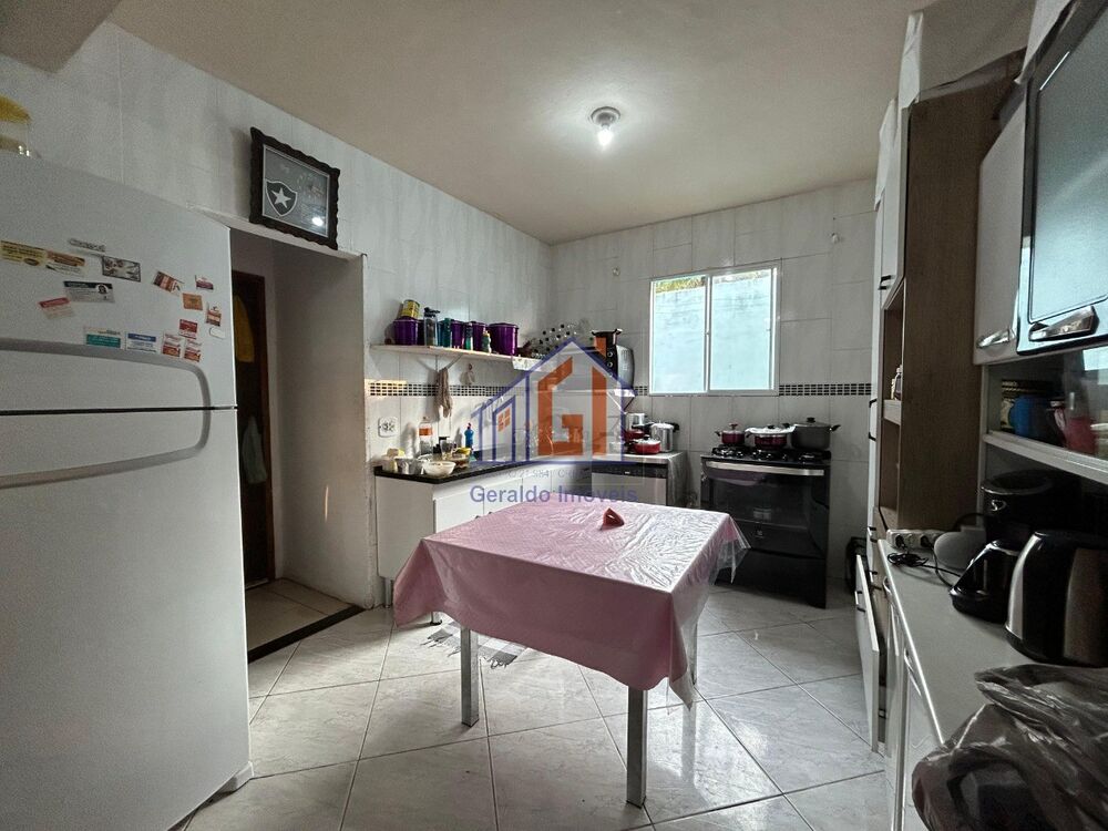 Casa à venda com 3 quartos, 360m² - Foto 14