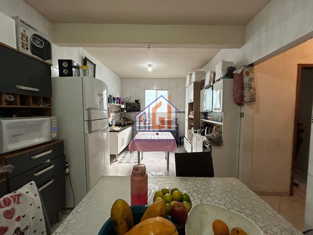 Casa à venda com 3 quartos, 360m² - Foto 16