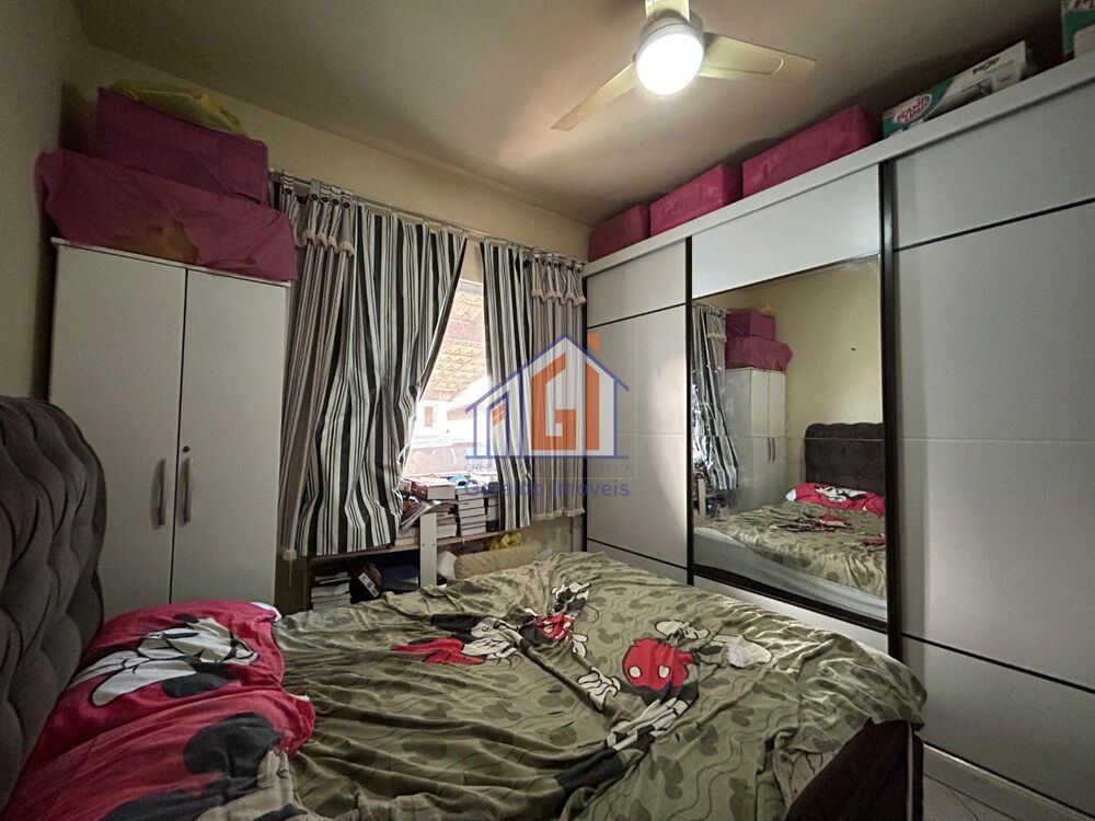 Casa à venda com 3 quartos, 360m² - Foto 6