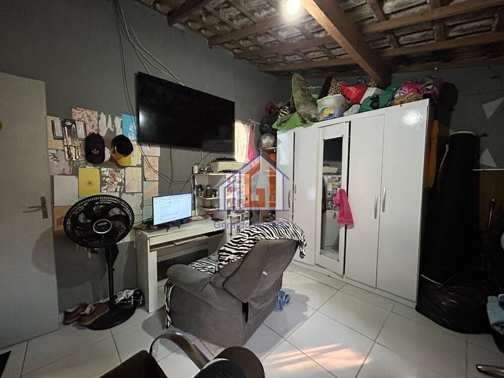 Casa à venda com 3 quartos, 360m² - Foto 9