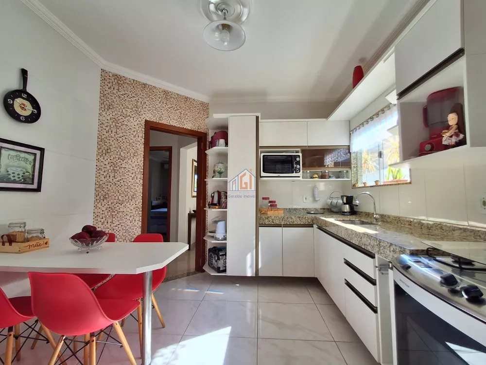 Casa, 3 quartos, 121 m² - Foto 13