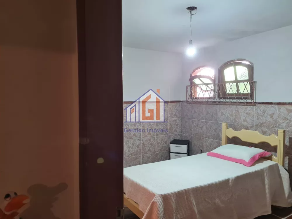 Casa, 4 quartos, 200 m² - Foto 1