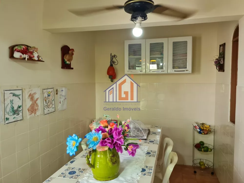 Casa, 4 quartos, 200 m² - Foto 18