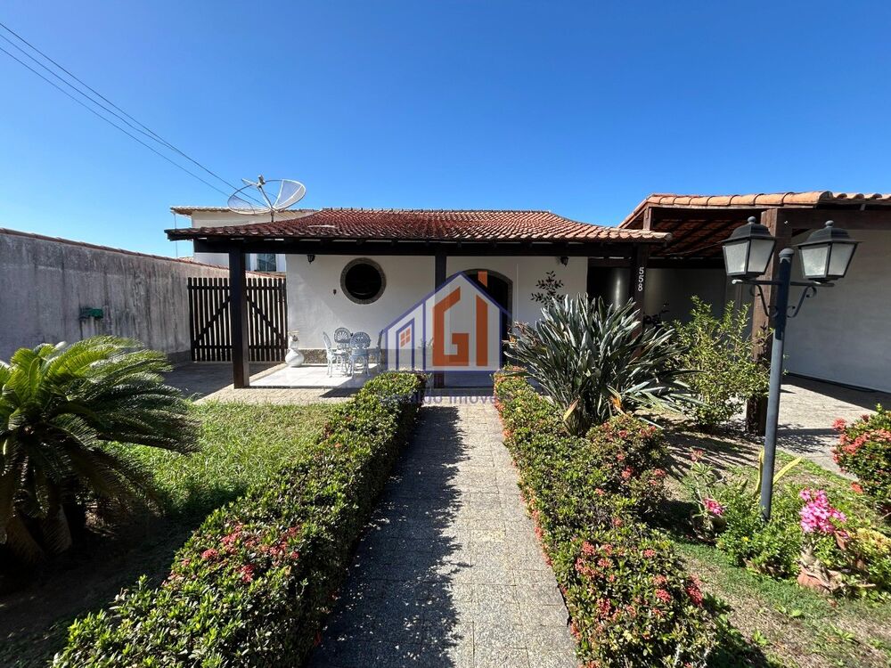 Casa à venda com 3 quartos, 450m² - Foto 2