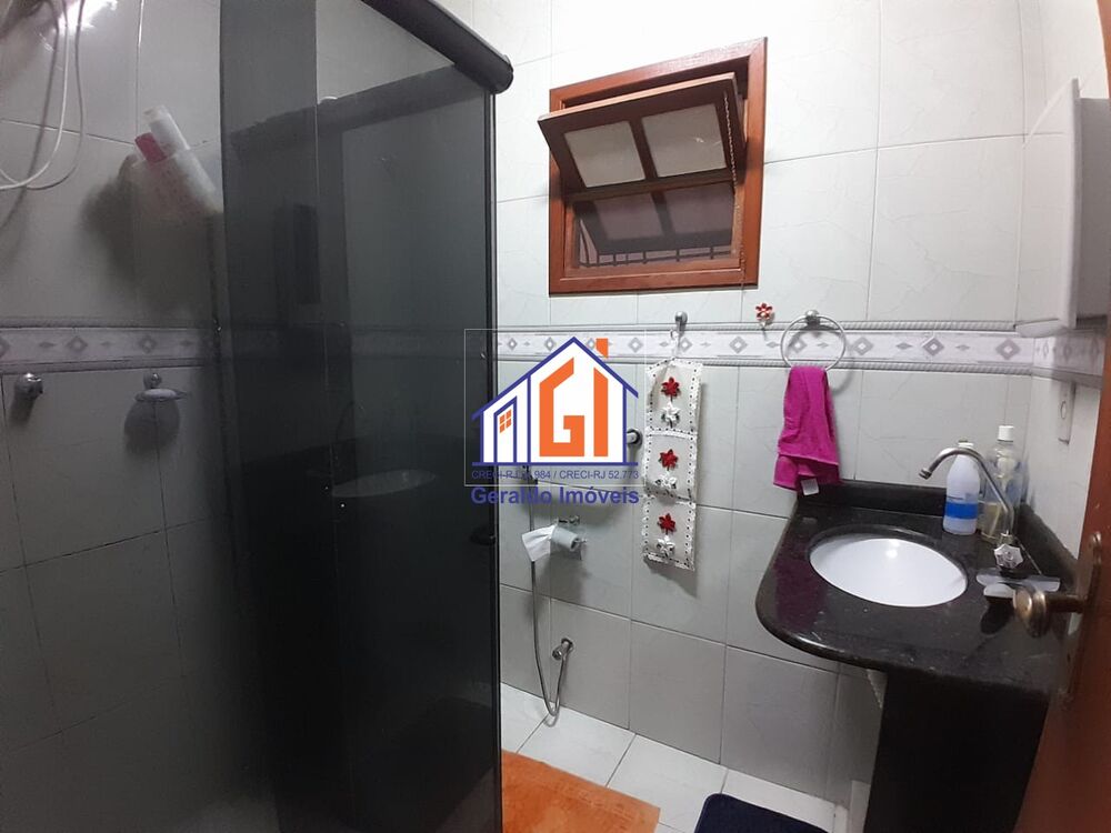 Casa à venda com 2 quartos, 97m² - Foto 9