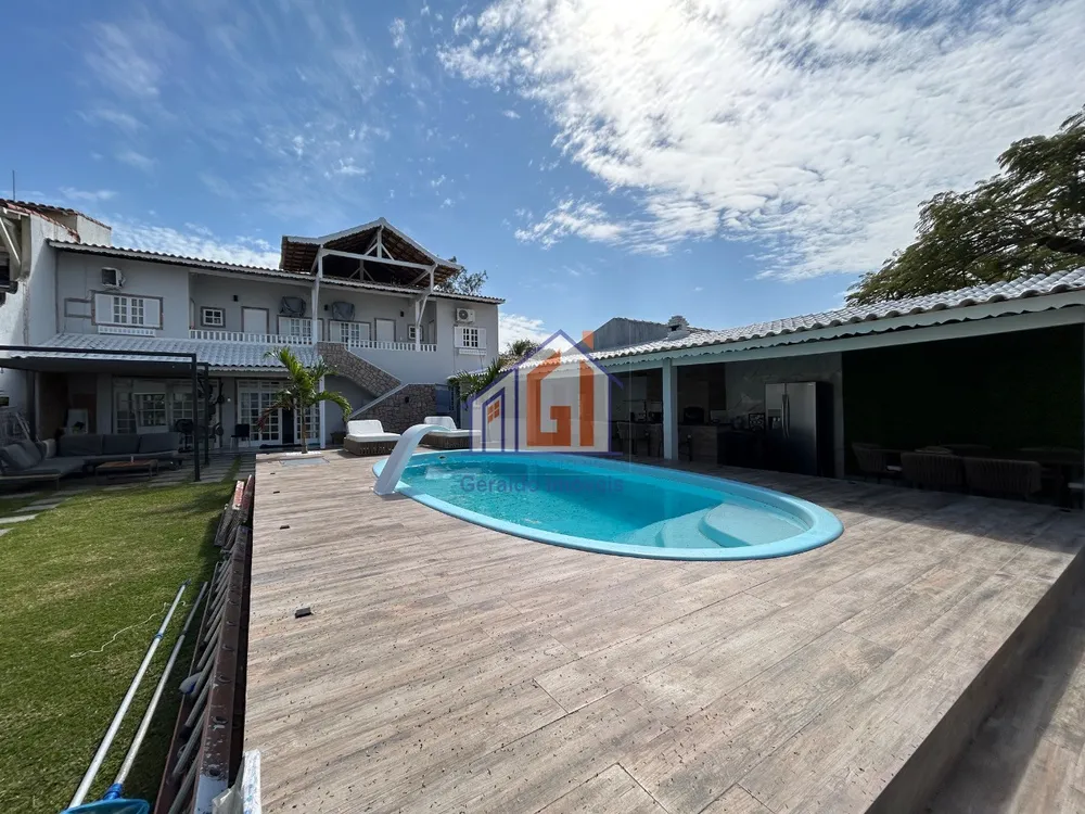 Casa, 5 quartos, 300 m² - Foto 3