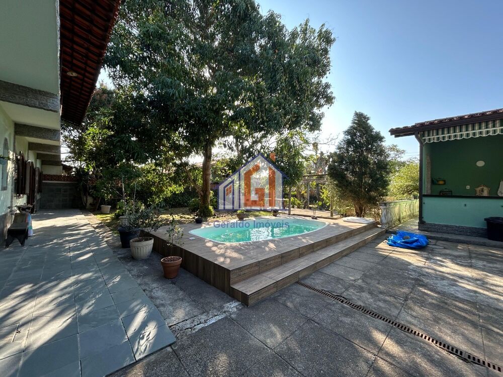 Casa à venda com 3 quartos, 900m² - Foto 35