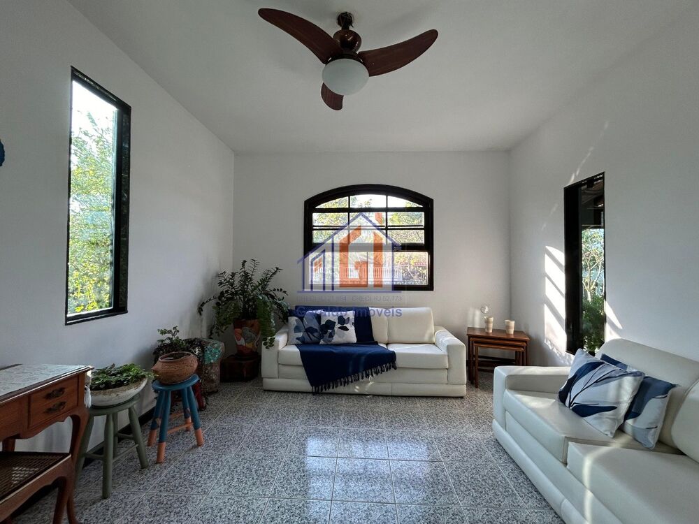 Casa à venda com 3 quartos, 900m² - Foto 10