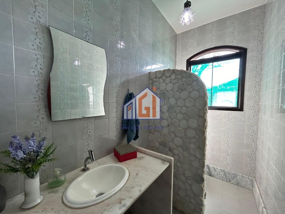 Casa à venda com 3 quartos, 900m² - Foto 28