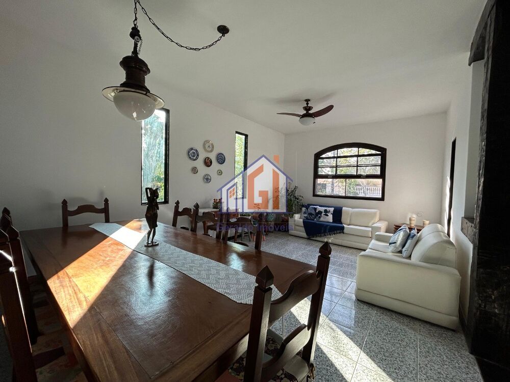 Casa à venda com 3 quartos, 900m² - Foto 9