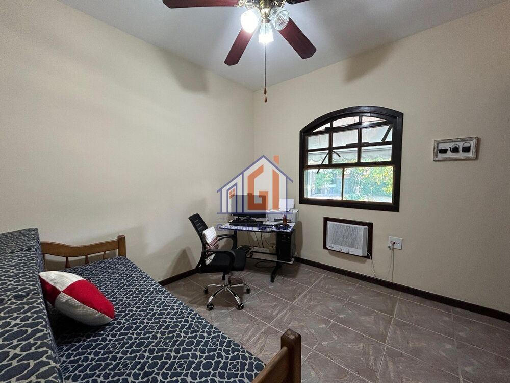 Casa à venda com 3 quartos, 900m² - Foto 19