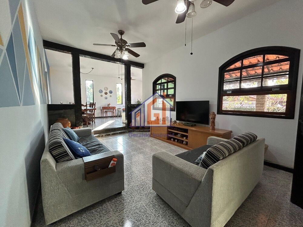 Casa à venda com 3 quartos, 900m² - Foto 6