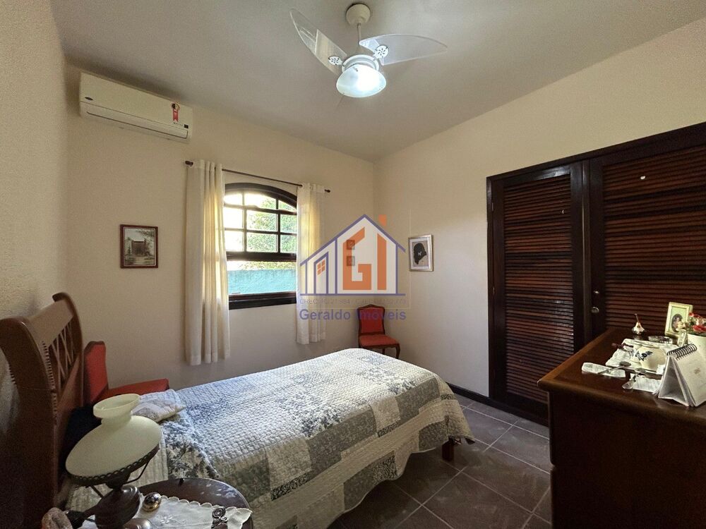 Casa à venda com 3 quartos, 900m² - Foto 22