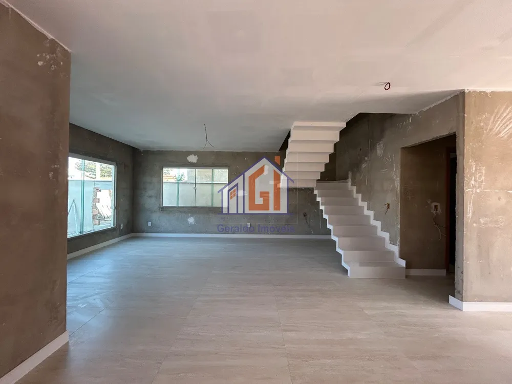 Casa, 3 quartos, 200 m² - Foto 4