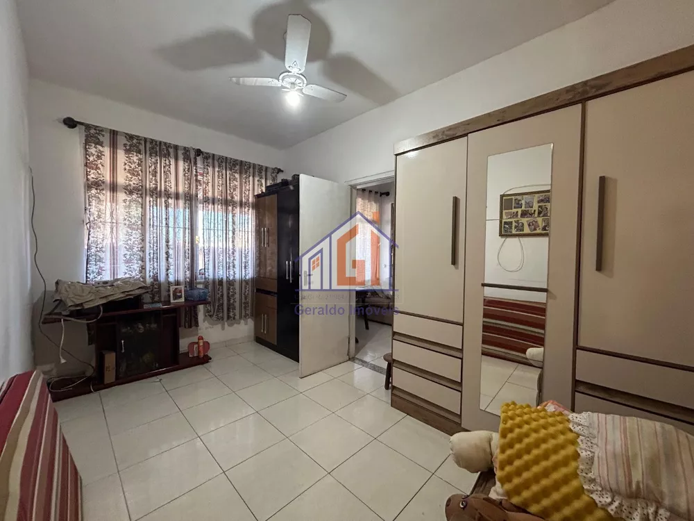 Casa, 2 quartos, 338 m² - Foto 6