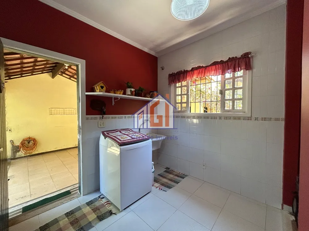 Casa, 3 quartos, 200 m² - Foto 1