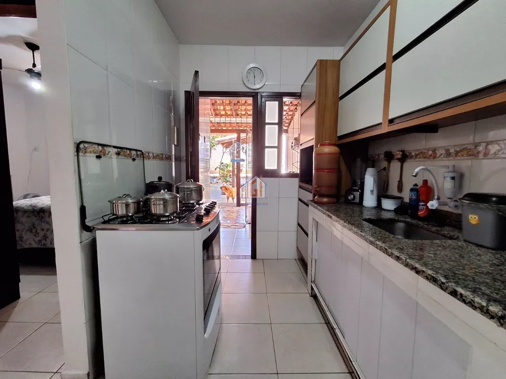 Casa, 2 quartos, 240 m² - Foto 12