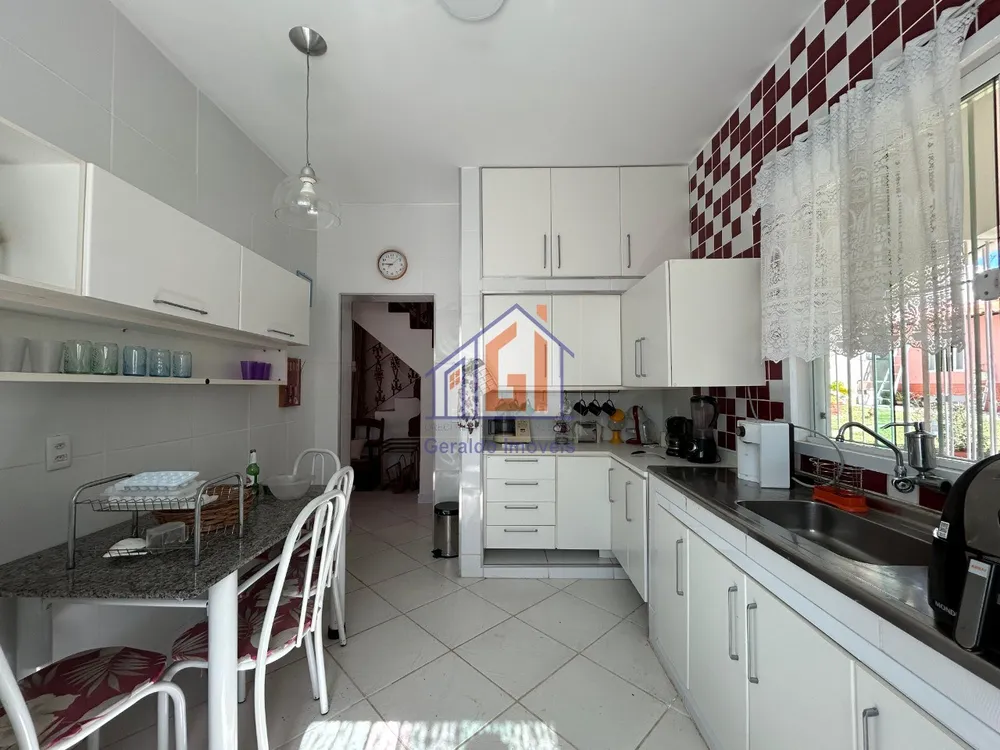 Casa, 4 quartos, 250 m² - Foto 39