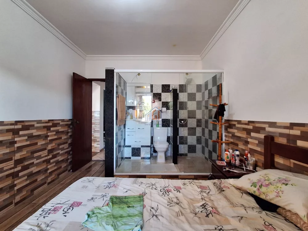 Casa à venda com 5 quartos, 165m² - Foto 11