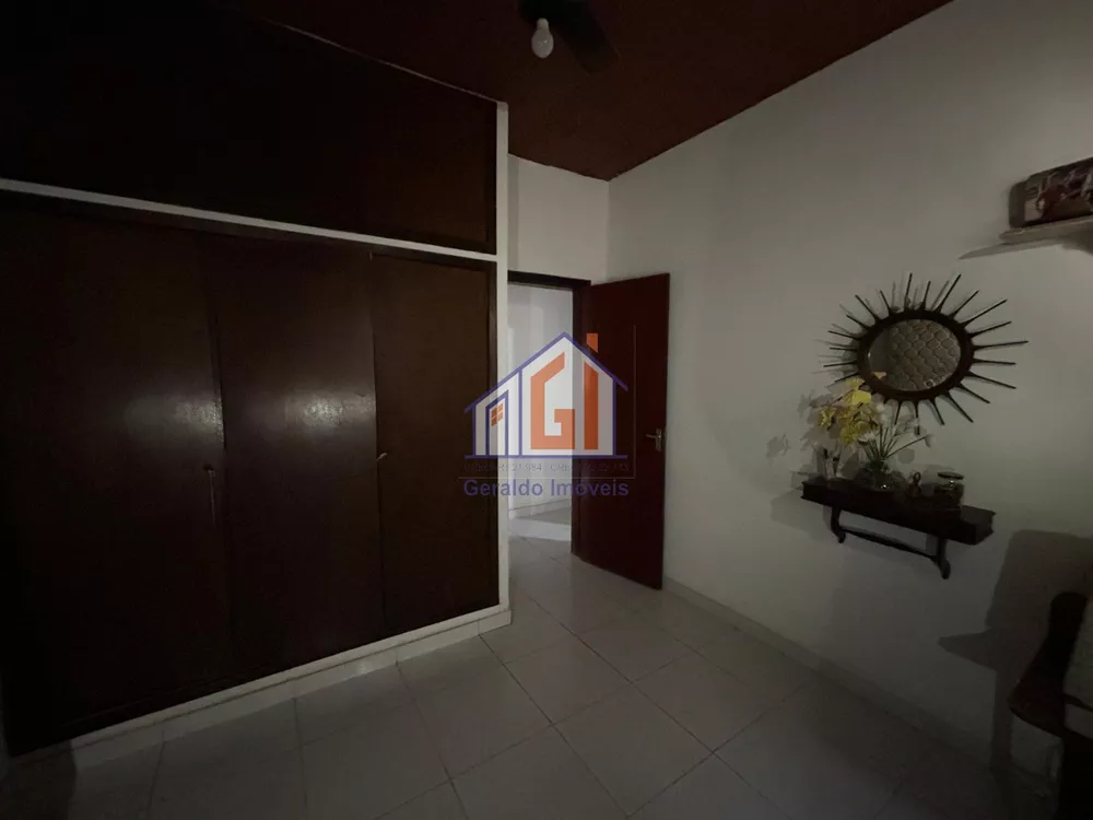 Casa, 3 quartos, 200 m² - Foto 17