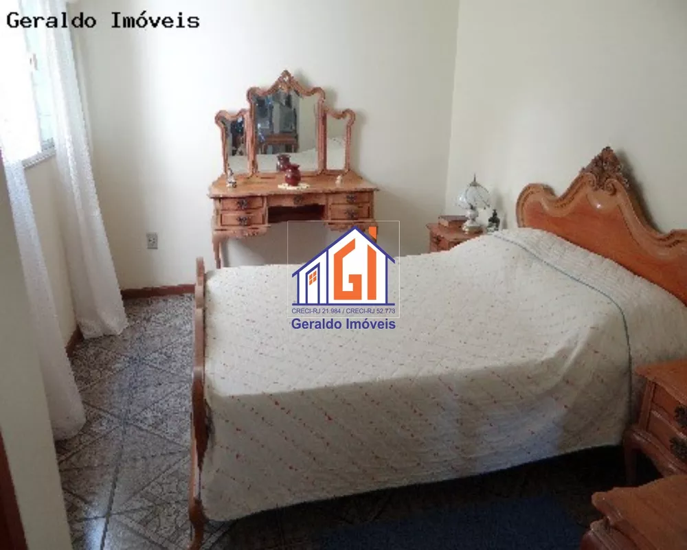 Casa, 8 quartos, 140 m² - Foto 11